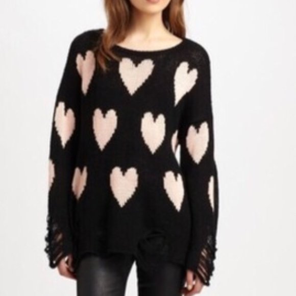 💥ICONIC💥WILDFOX All Over LOVE Distressed Lennon Sweater in Black & Pink - Picture 10 of 13